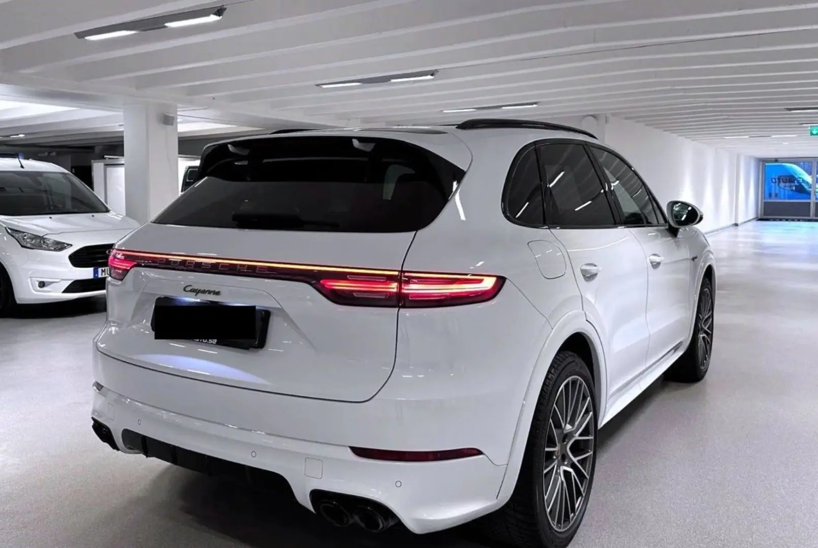 Cayenne E-Hybrid Platinum Edition