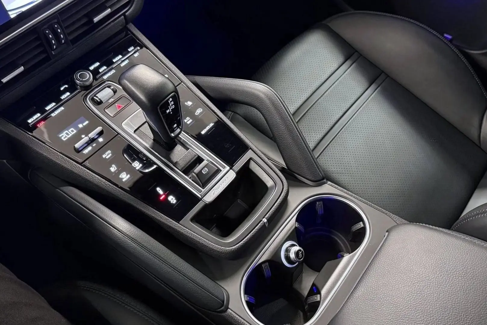 Cayenne E-Hybrid Platinum Edition