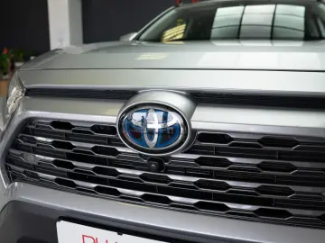 Toyota RAV 4, Hibrid, 4x4, LED, Piele, Camera
