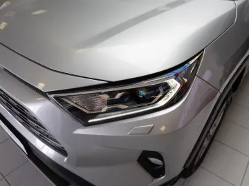 Toyota RAV 4, Hibrid, 4x4, LED, Piele, Camera