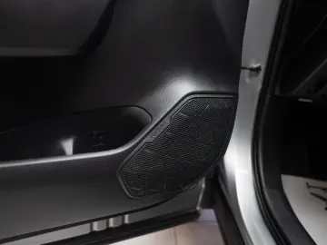 Toyota RAV 4, Hibrid, 4x4, LED, Piele, Camera