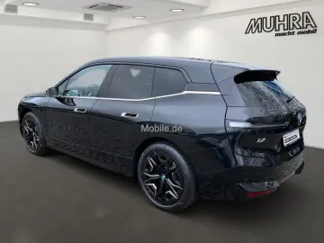BMW iX xDrive40