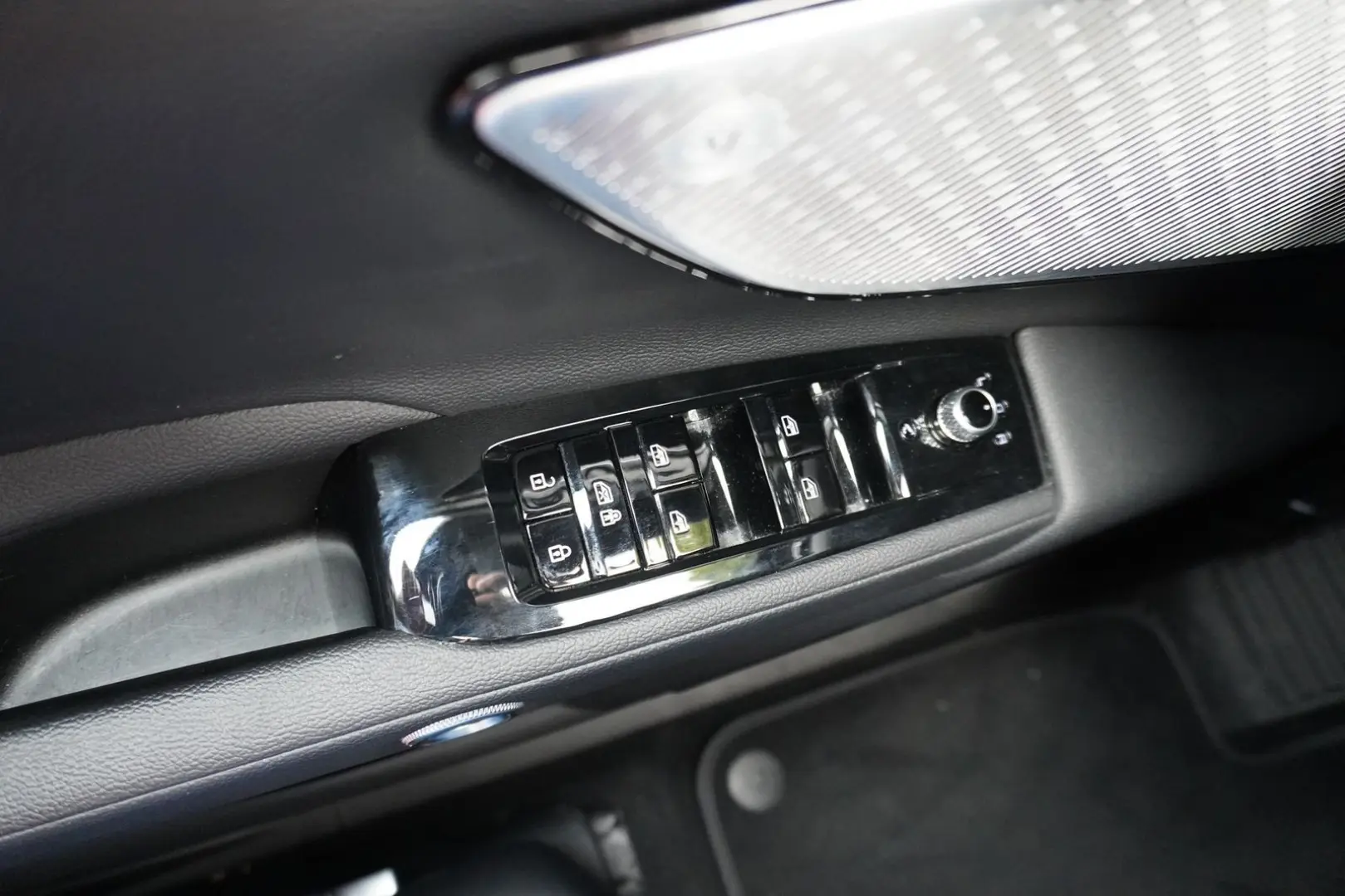 Grecale GT Hybrid LED ACC 4xSitzheizungPano