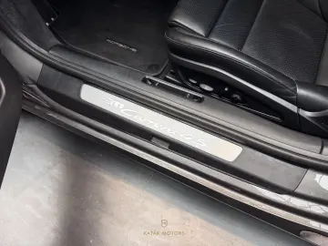 911 Carrera 4S