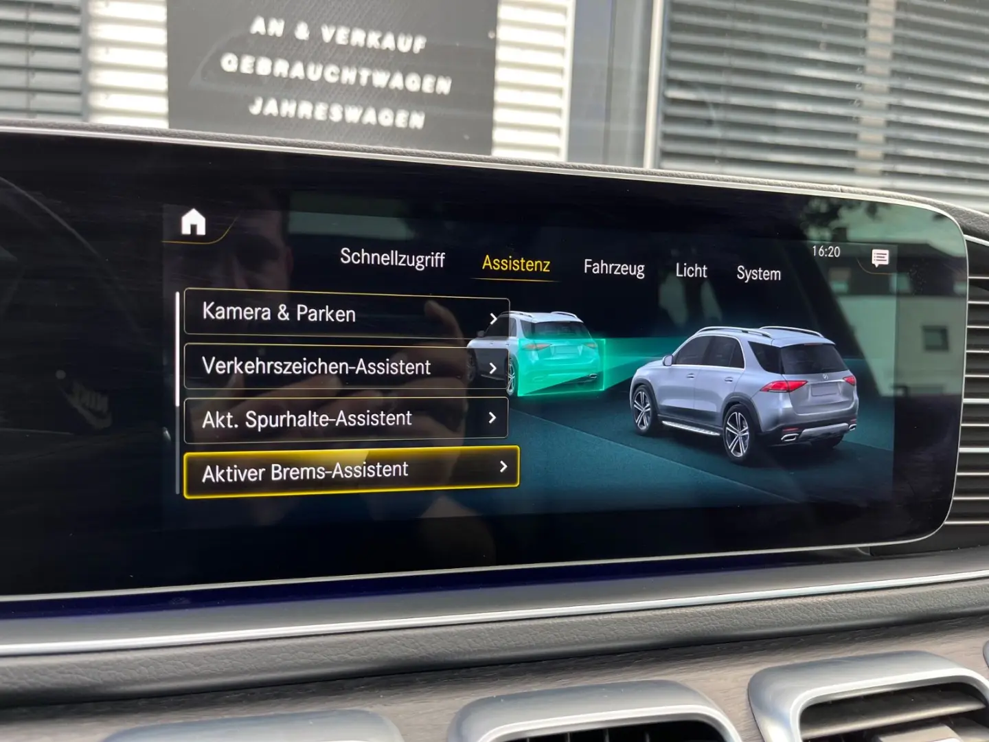 GLE 400d AMG NightPaket*PANO*AHK*360°Dist*Standh