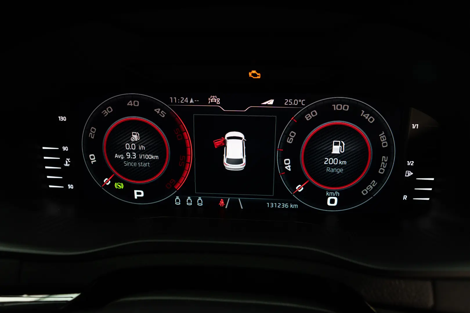 SKODA KAROQ 2.0TDI, 4x4, LED, Sportline, Navi, Trapa