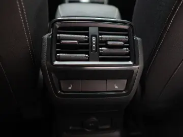 SKODA KAROQ 2.0TDI, 4x4, LED, Sportline, Navi, Trapa