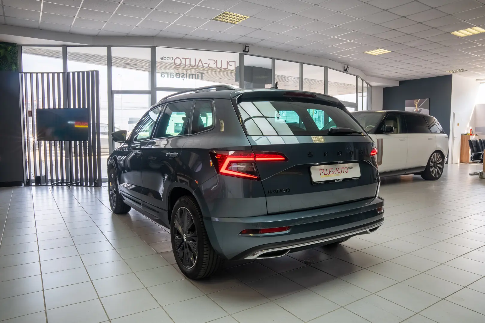 SKODA KAROQ 2.0TDI, 4x4, LED, Sportline, Navi, Trapa