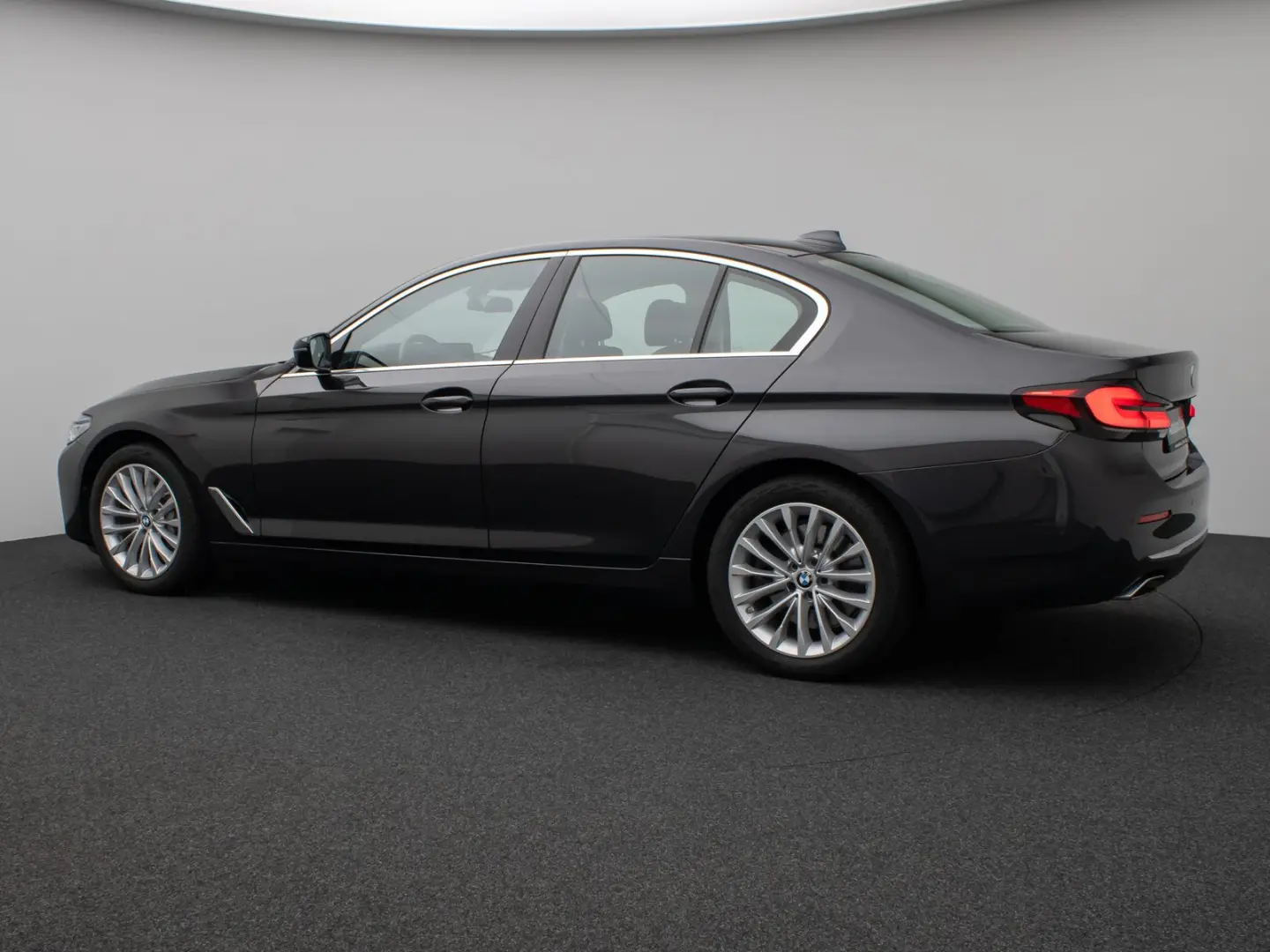 540i xD LuxuryLine Kamera Laser HUD H/K Komfort