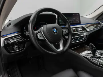 540i xD LuxuryLine Kamera Laser HUD H/K Komfort