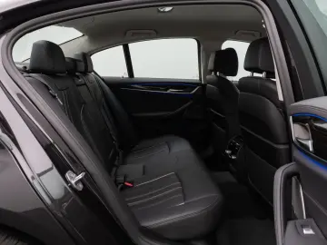540i xD LuxuryLine Kamera Laser HUD H/K Komfort