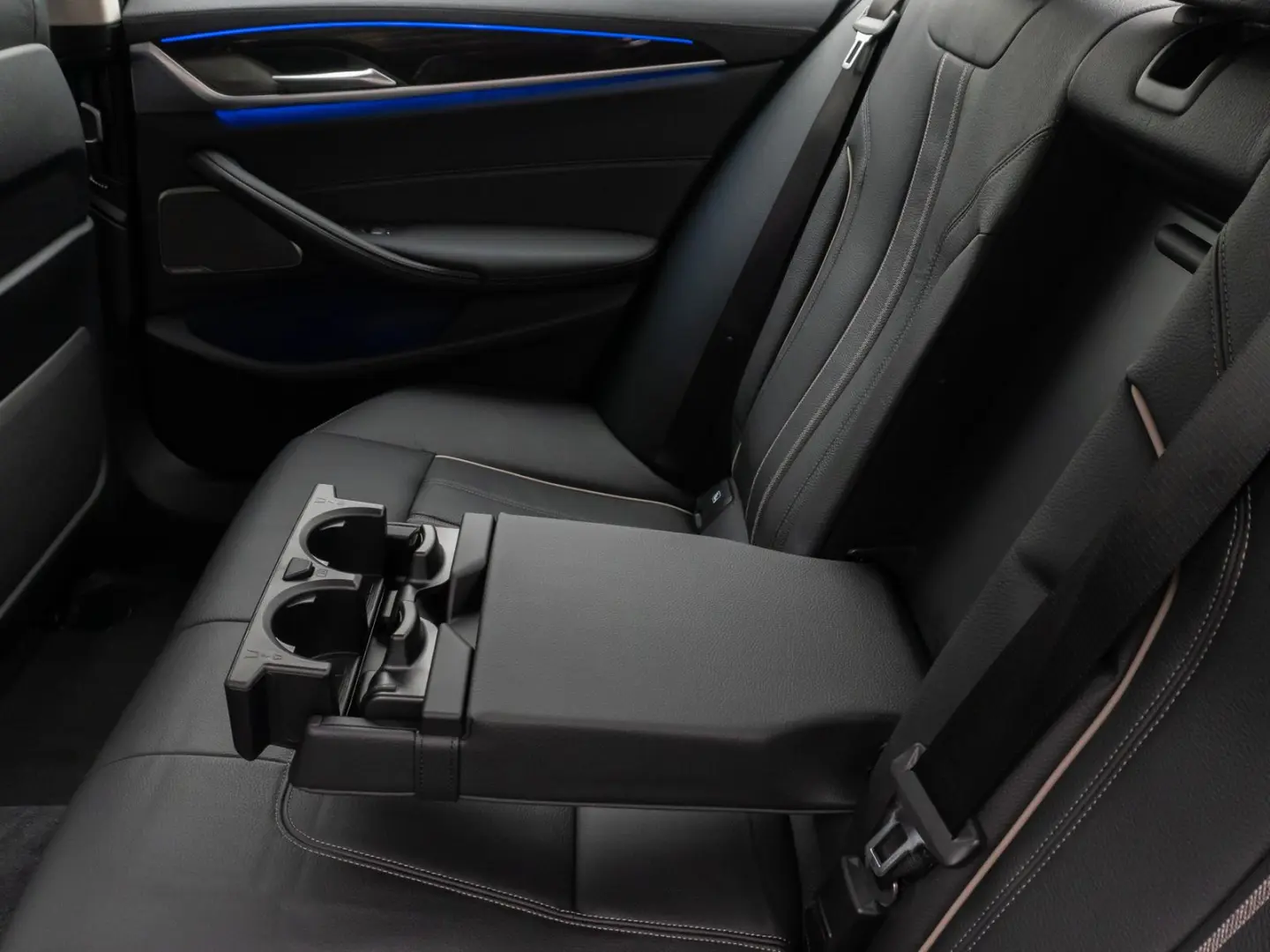 540i xD LuxuryLine Kamera Laser HUD H/K Komfort