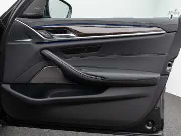 540i xD LuxuryLine Kamera Laser HUD H/K Komfort