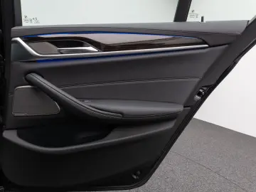 540i xD LuxuryLine Kamera Laser HUD H/K Komfort