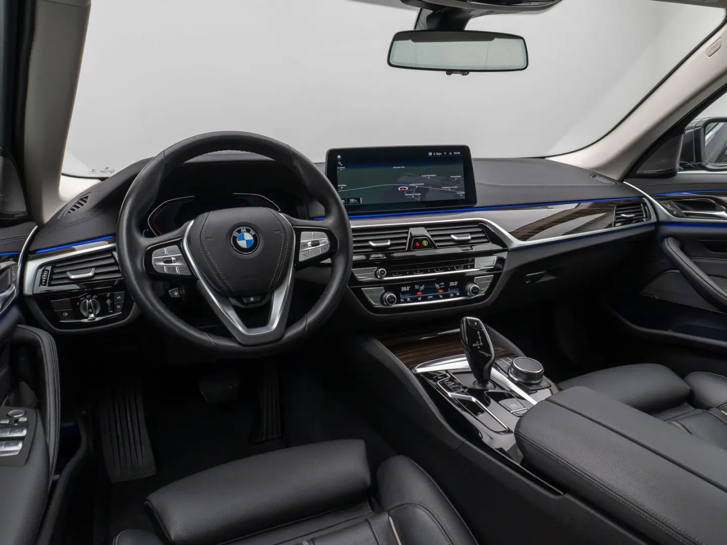 540i xD LuxuryLine Kamera Laser HUD H/K Komfort