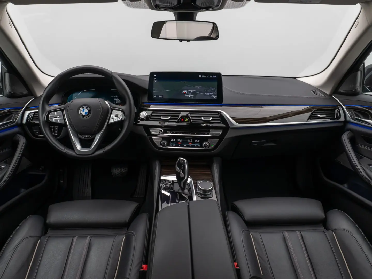 540i xD LuxuryLine Kamera Laser HUD H/K Komfort