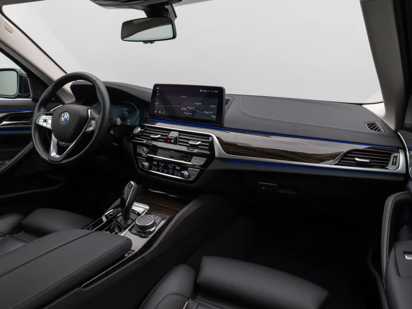 540i xD LuxuryLine Kamera Laser HUD H/K Komfort