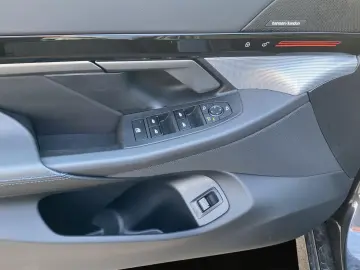 520 d M Sport*Cockpit Prof*HeadUp*360°Kamera*AHK