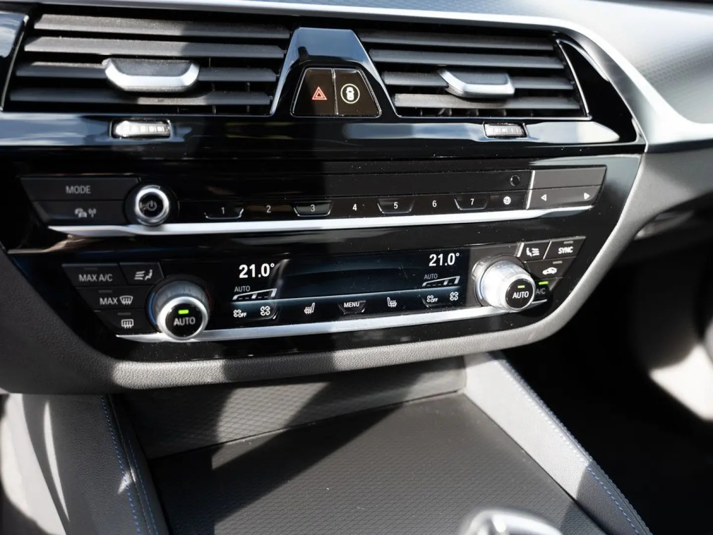 530e M-Sport FACEL. HUD LED ACC W-LAN NAVI LEDER