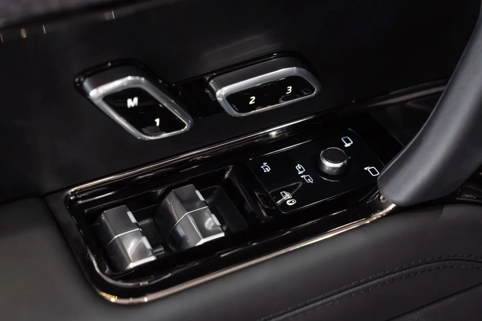 Range Rover Sport Autobiography*23