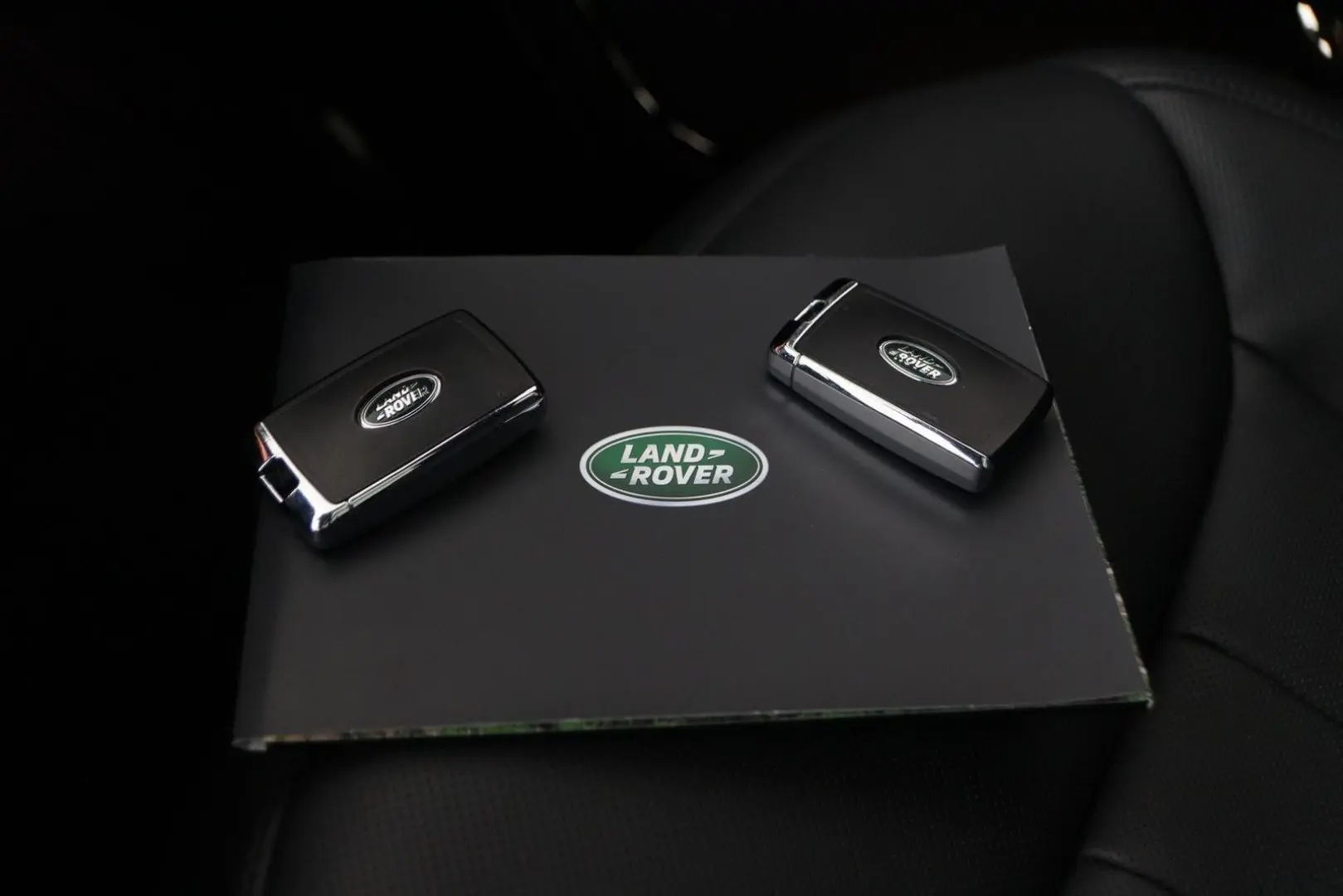 Range Rover Sport 3.0 P550e Autobiography | Head