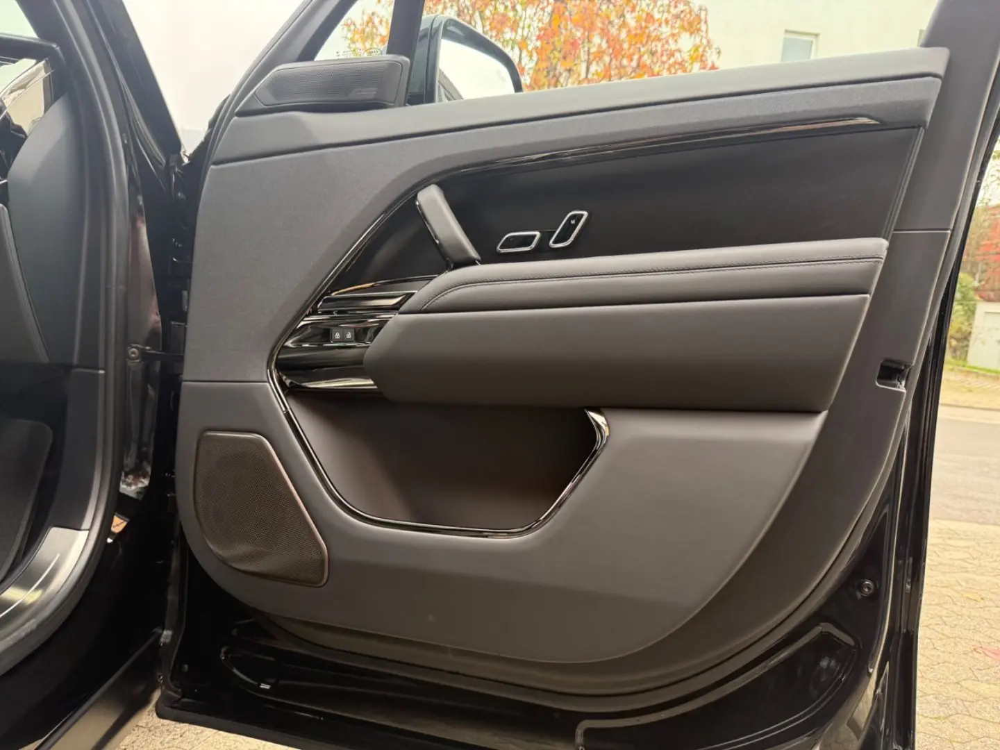 RANGE ROVER SPORT SV EDITION ONE|VOLL CARBON|