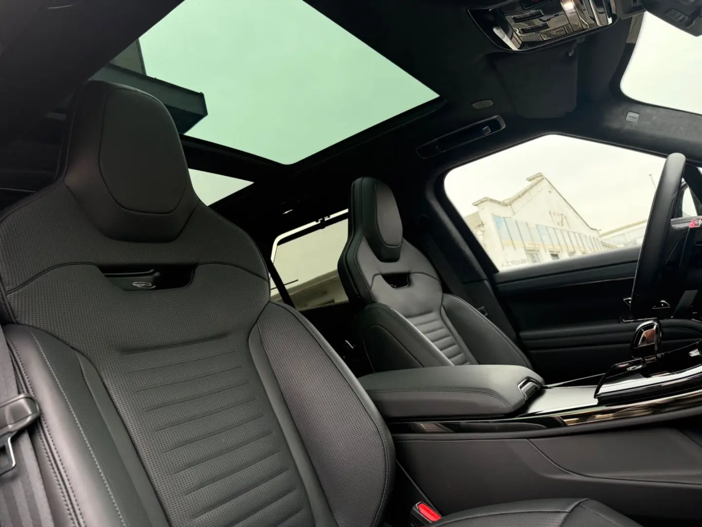 RANGE ROVER SPORT SV EDITION ONE|VOLL CARBON|