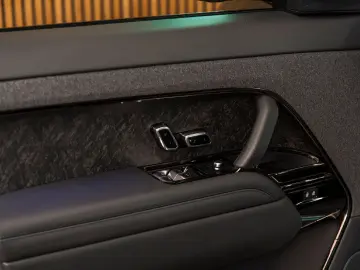 Range Rover Sport D300 Dynamic HSE 23