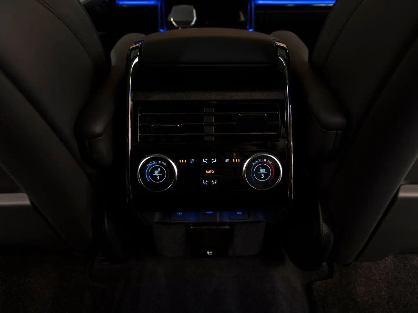 Range Rover Sport D300 Dynamic HSE 23