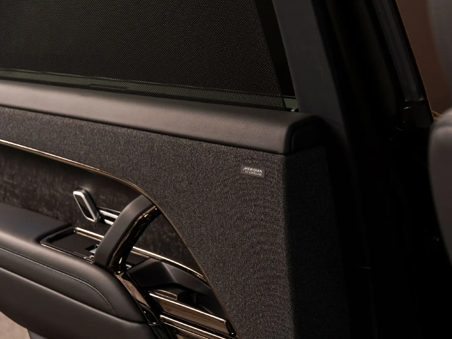 Range Rover Sport D300 Dynamic HSE 23