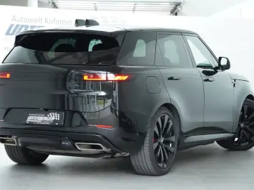 P550e Autobiography AWD Aut.