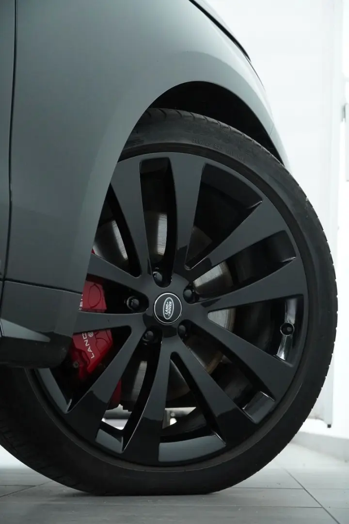 P550e Autobiography AWD Aut.