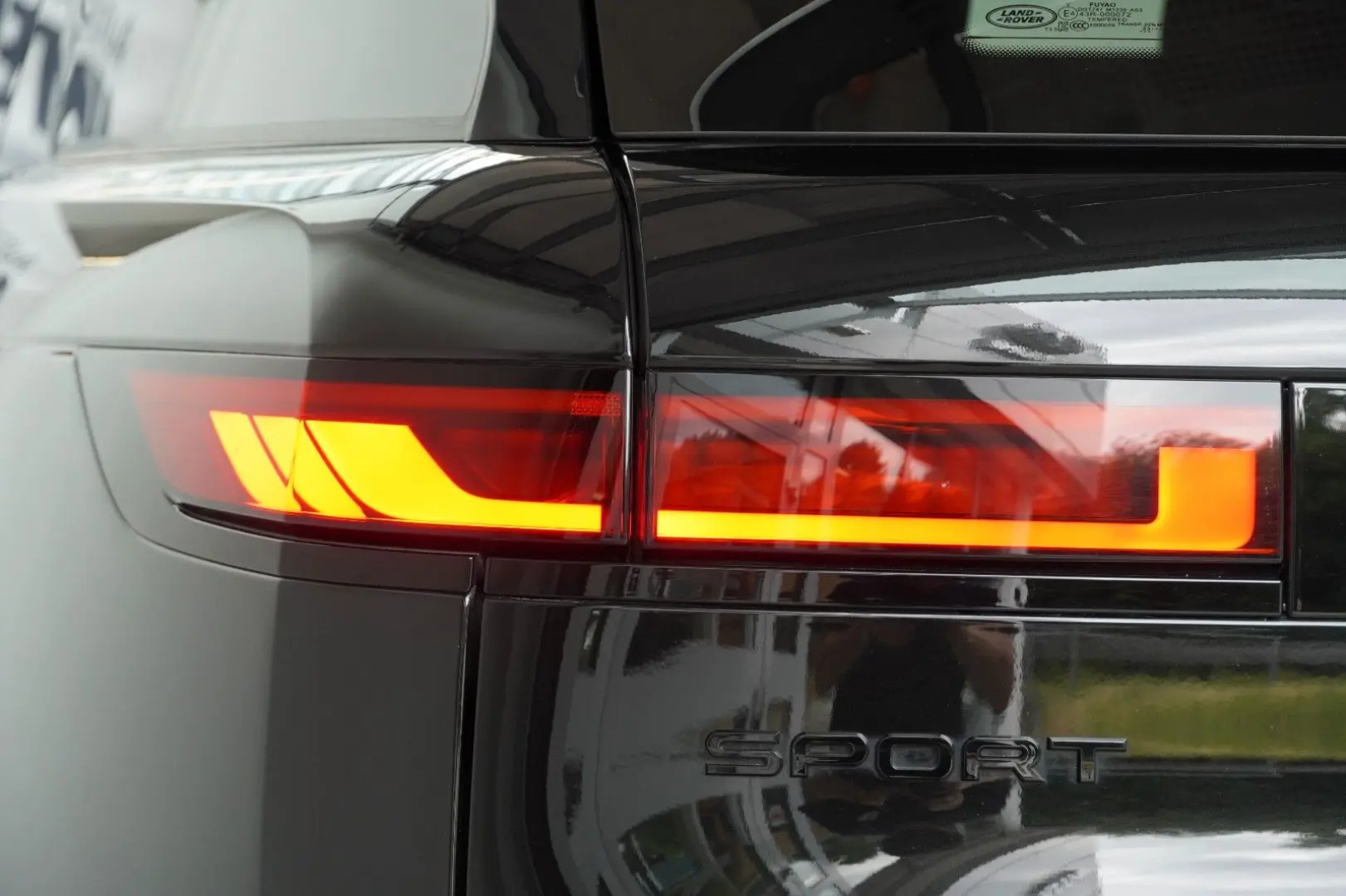 P550e Autobiography AWD Aut.