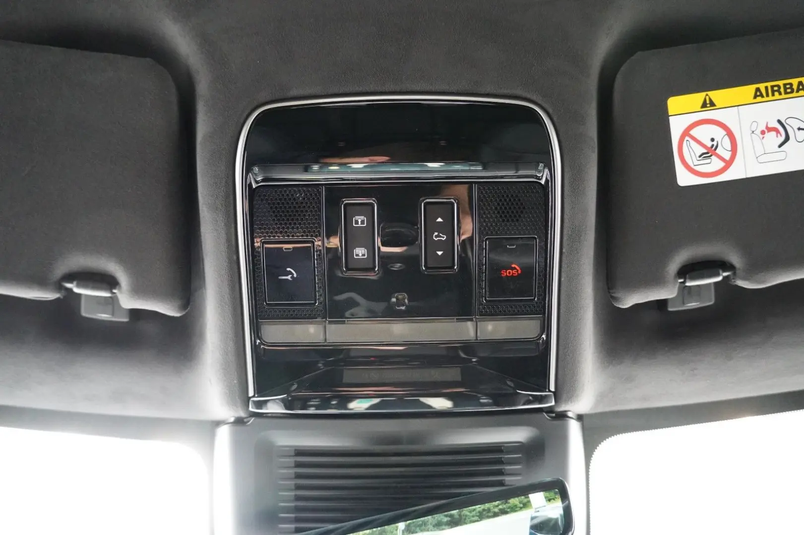 P550e Autobiography AWD Aut.