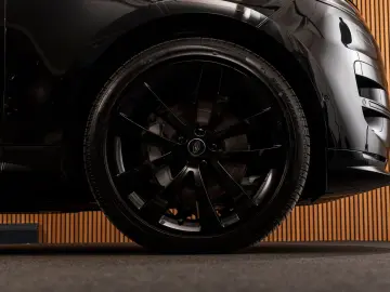 Range Rover Sport P460e Dynamic HSE 23