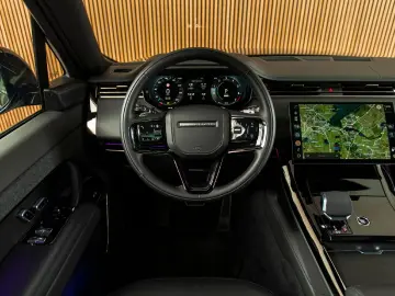 Range Rover Sport P460e Dynamic HSE 23