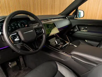 Range Rover Sport P460e Dynamic HSE 23