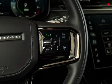 Range Rover Sport P460e Dynamic HSE 23