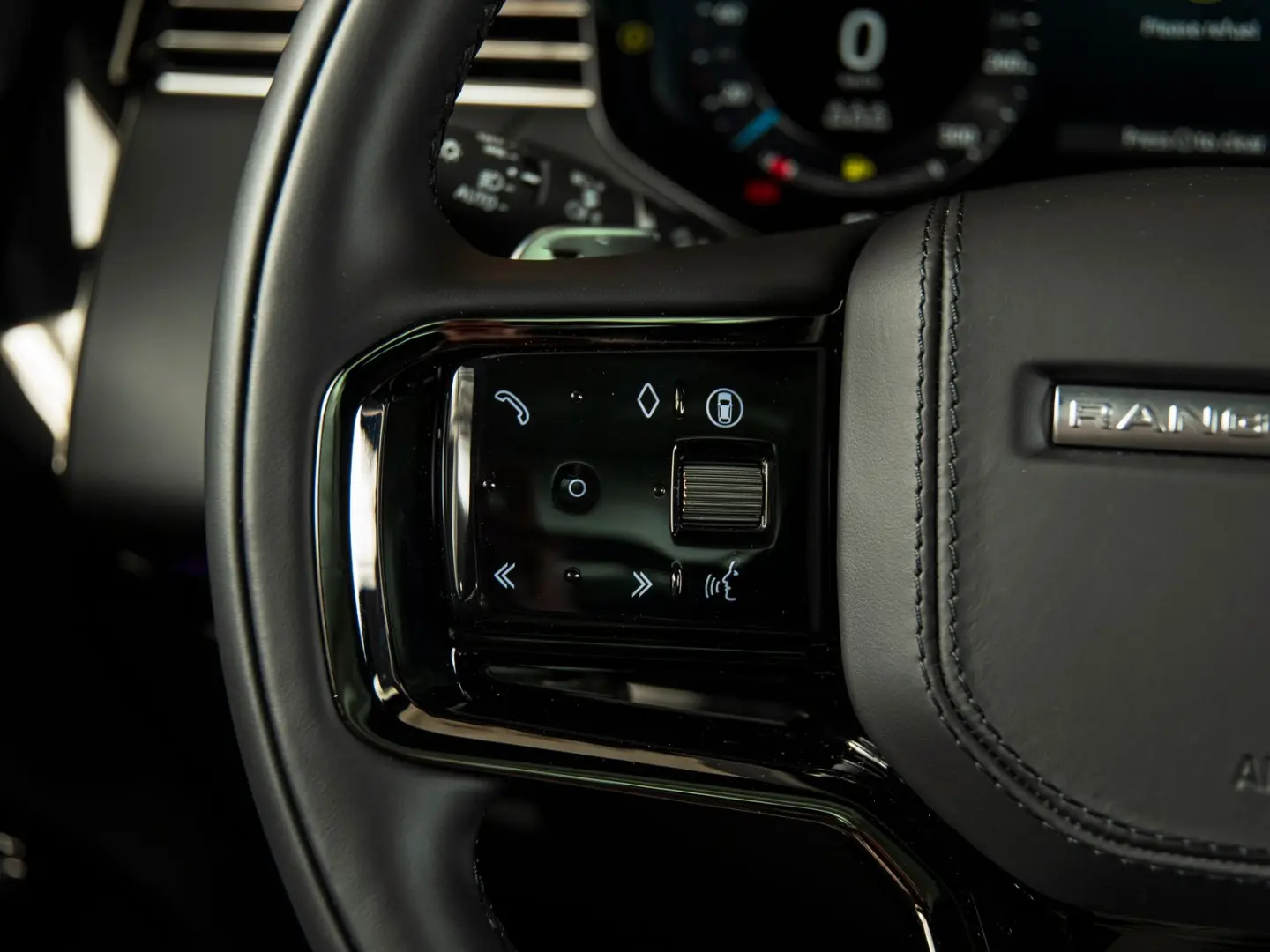 Range Rover Sport P460e Dynamic HSE 23