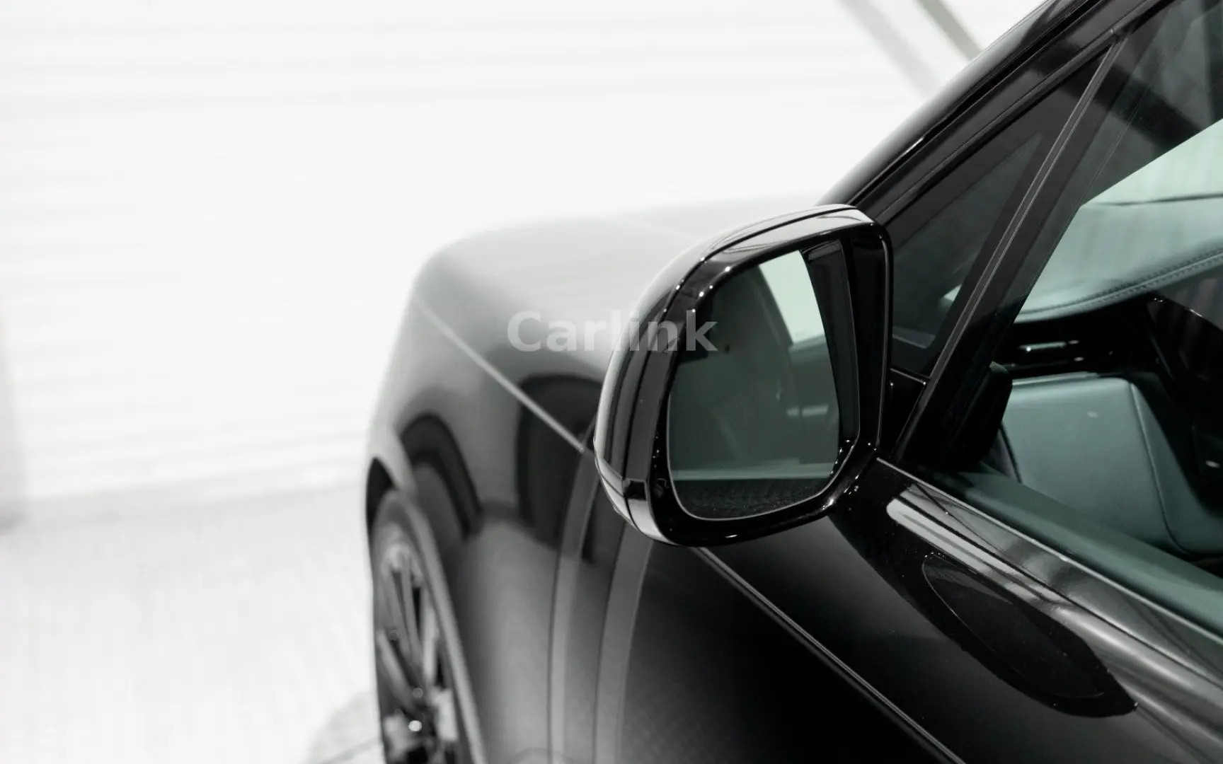 Range Rover P550e AUTOBIOGRAPHY -SHADOW PACK-