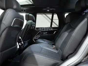 Range Rover P550e AUTOBIOGRAPHY -SHADOW PACK-