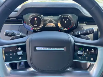 Range Rover 3.0 D350 HSE Pano Black AHK Steuer