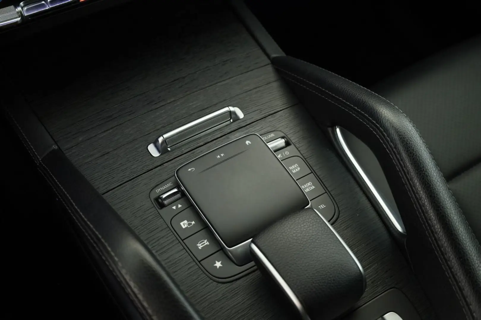 GLE 400 d 4M Coupé AMG AIRMATIC Pano Kam AHK 22