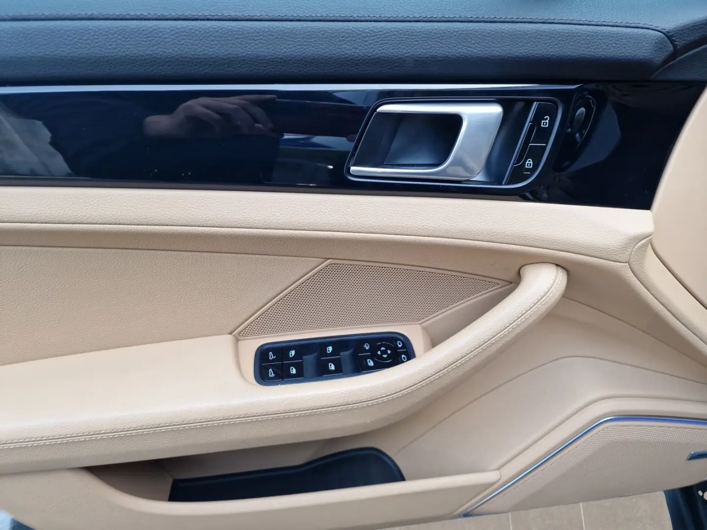 Panamera 4