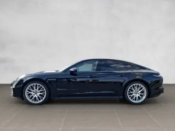 Panamera 4