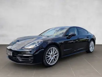 Panamera 4
