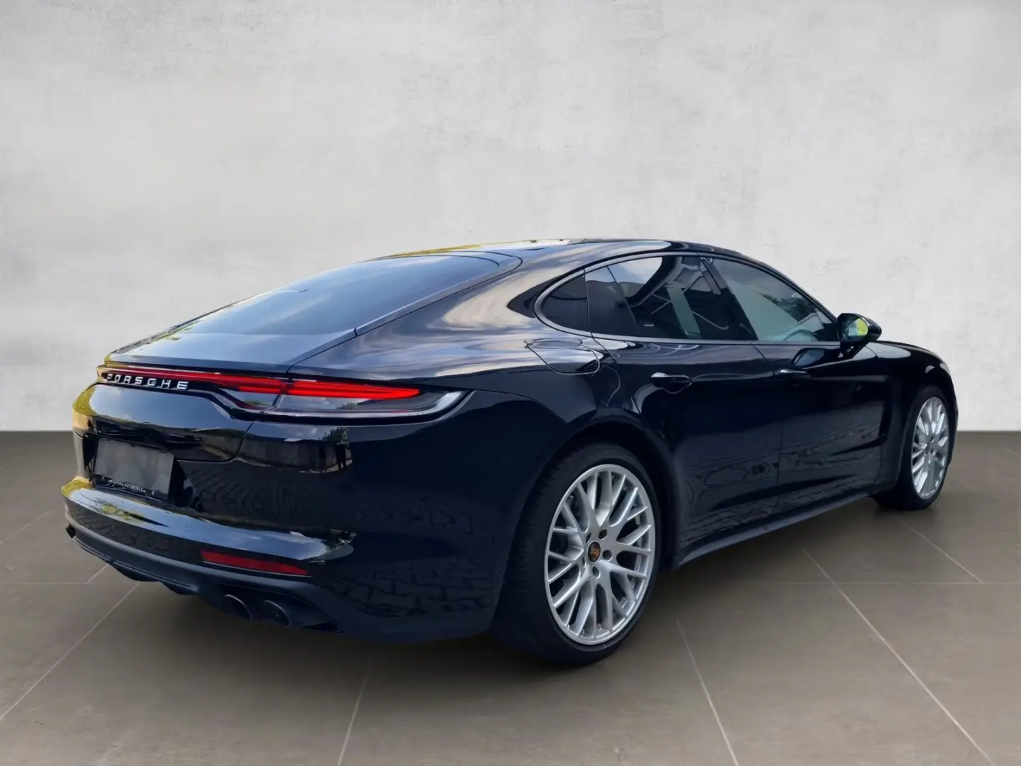 Panamera 4