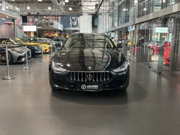 Ghibli 2.0 Hybrid GranLusso