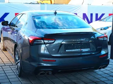 Ghibli 3.0 V6 S