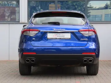 Levante Q4 3.0 V6